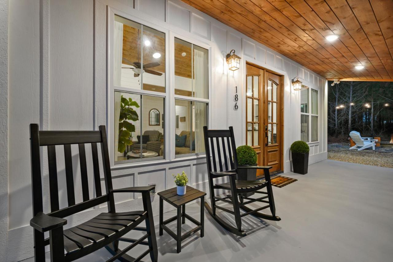 Bella Luna Cabin - Cozy Farmhouse Cabin, Private Deck, Swing Set, Fire Pit, Hot Tub Βίλα Broken Bow Εξωτερικό φωτογραφία